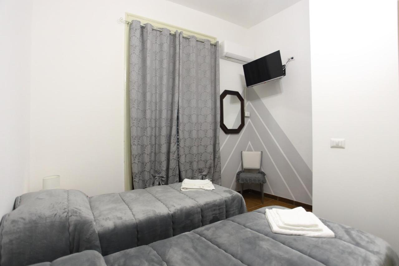 Zu' Nicola Apartment ปาแลร์โม ภายนอก รูปภาพ